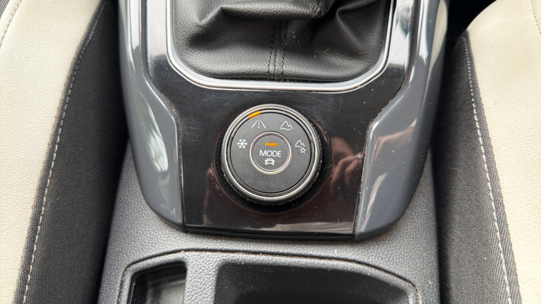 Volkswagen T-Roc 2.0 TDI 4MOTION SEL 5dr Diesel Hatchback